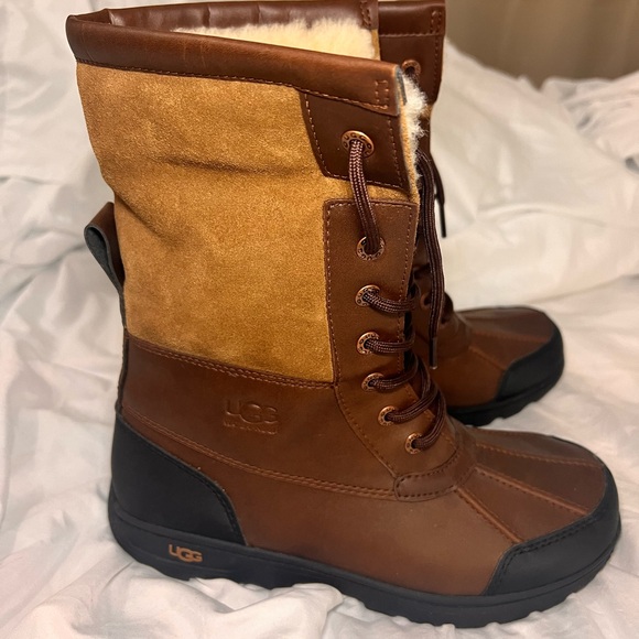 UGG Kids UGG Butte II CWR size 6 in Tan colour - Picture 4 of 16